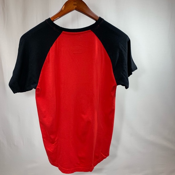 Tee - Picture 2 of 5